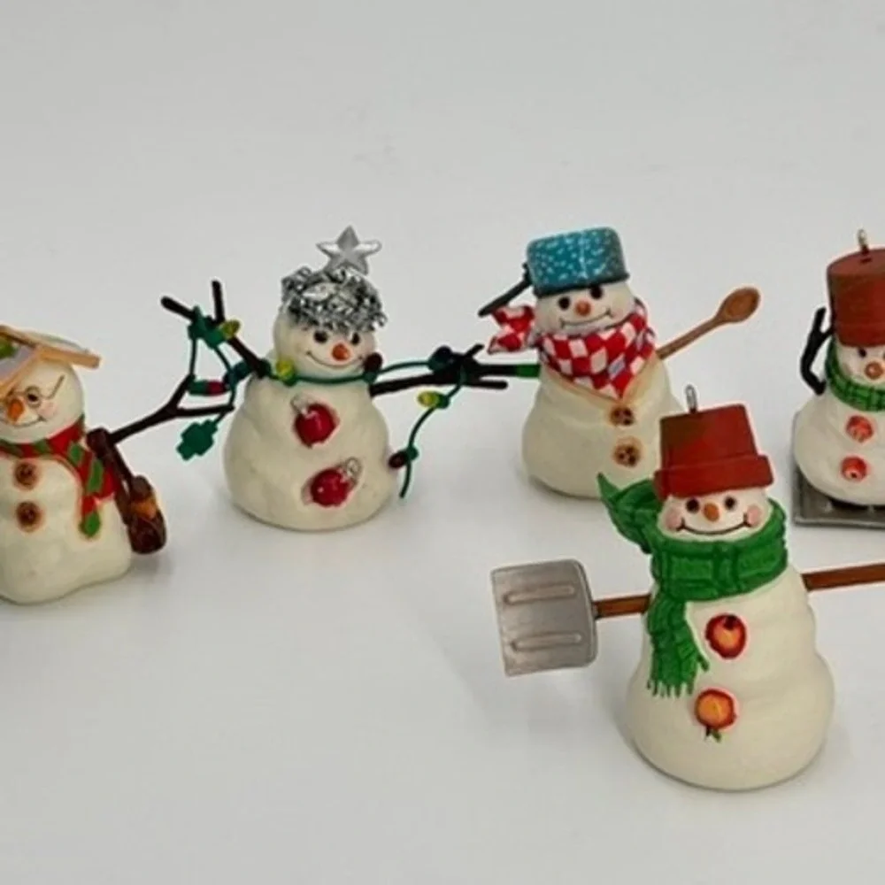 Hallmark Snowmen of Mitford Ornament Lot of 3 Jubilee Race Down‎ Main Street Max